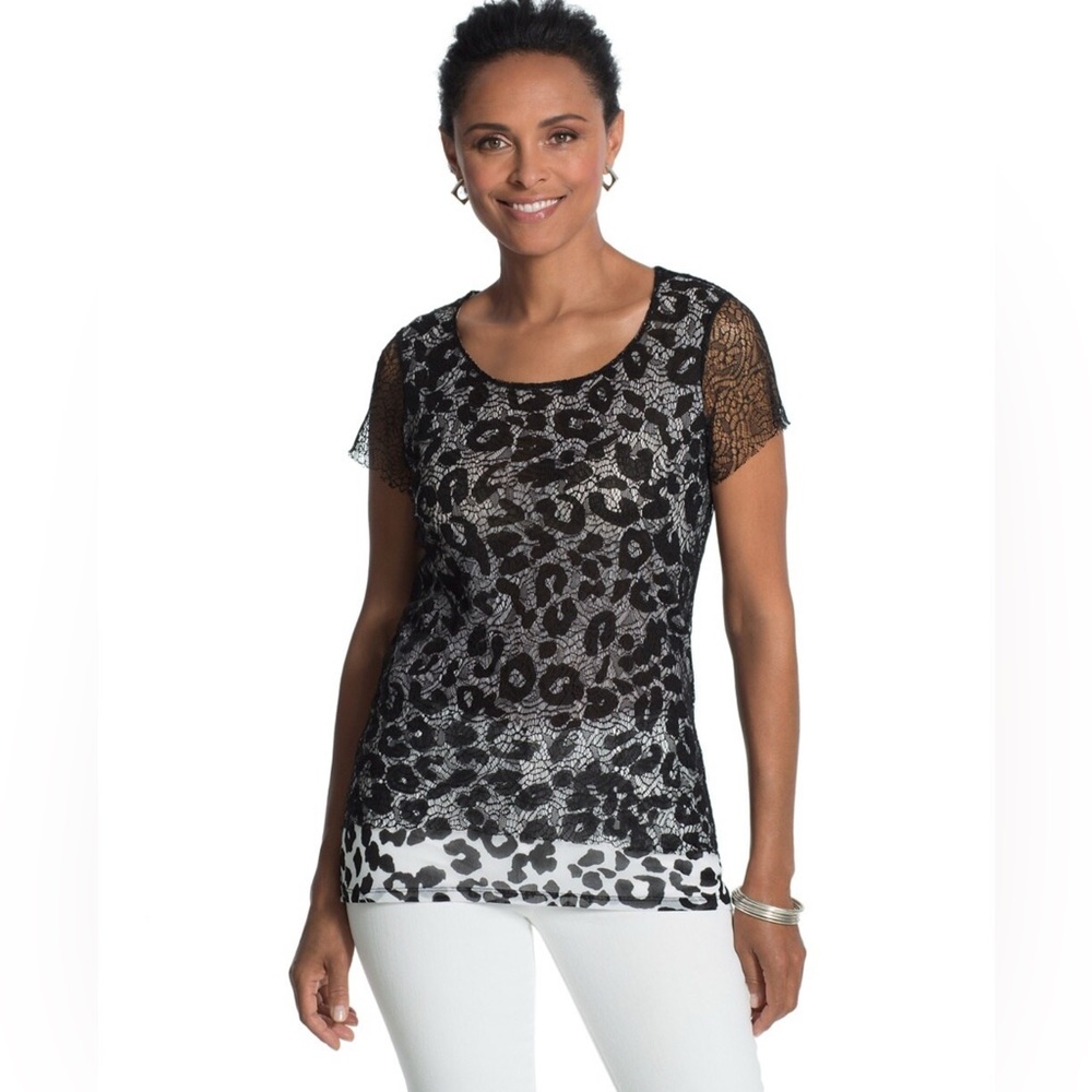 CHICO'S TOP  Size 2 Black White Animal Print Lace Stretch Short Sleeves